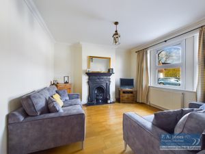 Front Lounge - click for photo gallery